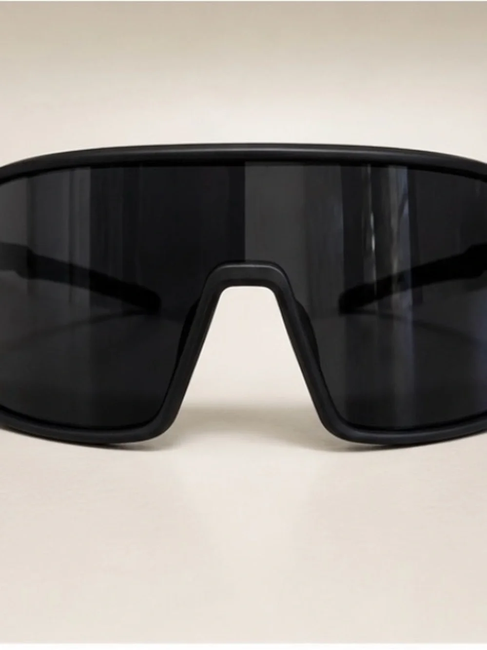 RUDSAK Black Shield Sunglasses